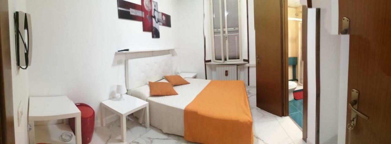 Albergo Ollolai Civitavecchia Buitenkant foto